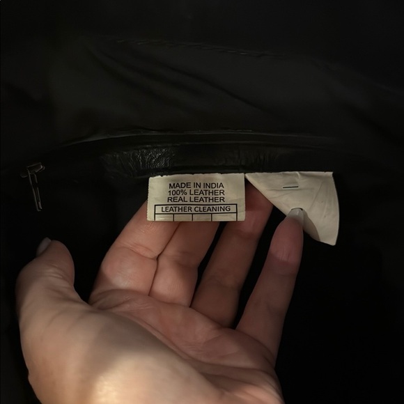 Black and White Fringe Leather Tote - Picture 7 of 15